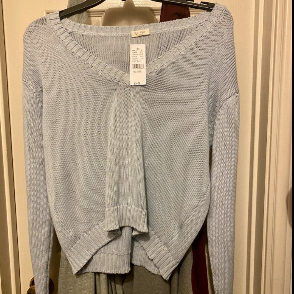 Blue v neck oversized sweatshirt